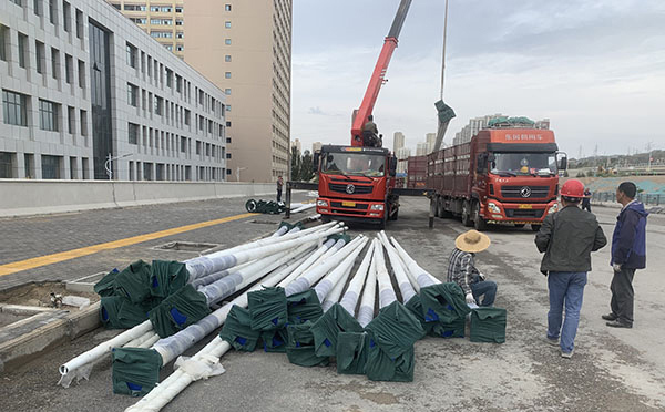 阜康太阳能路灯灯杆垂直度矫正方法与维护