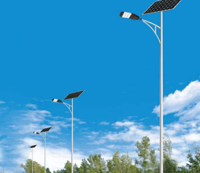 阜康太阳能路灯维护时，这些细节别忽略！